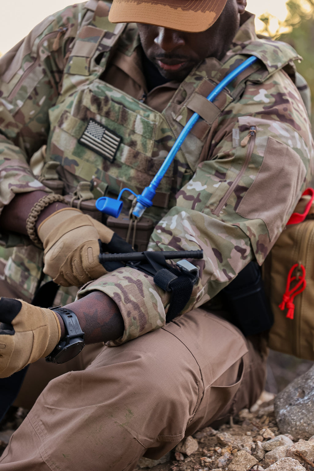 STORM III™ EMERGENCY KIT<br>3-PERSON