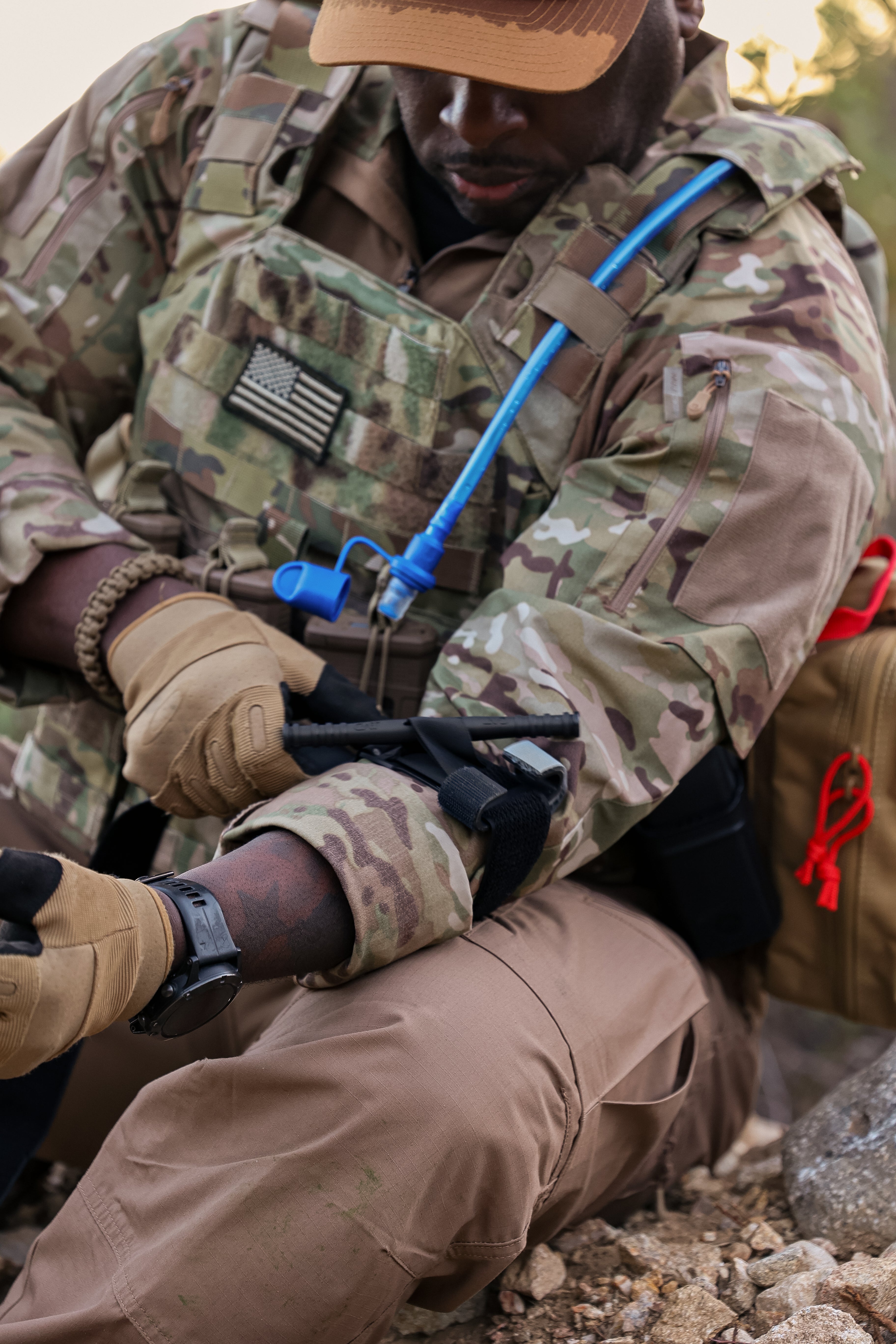 STORM III™ EMERGENCY KIT<br>3-PERSON