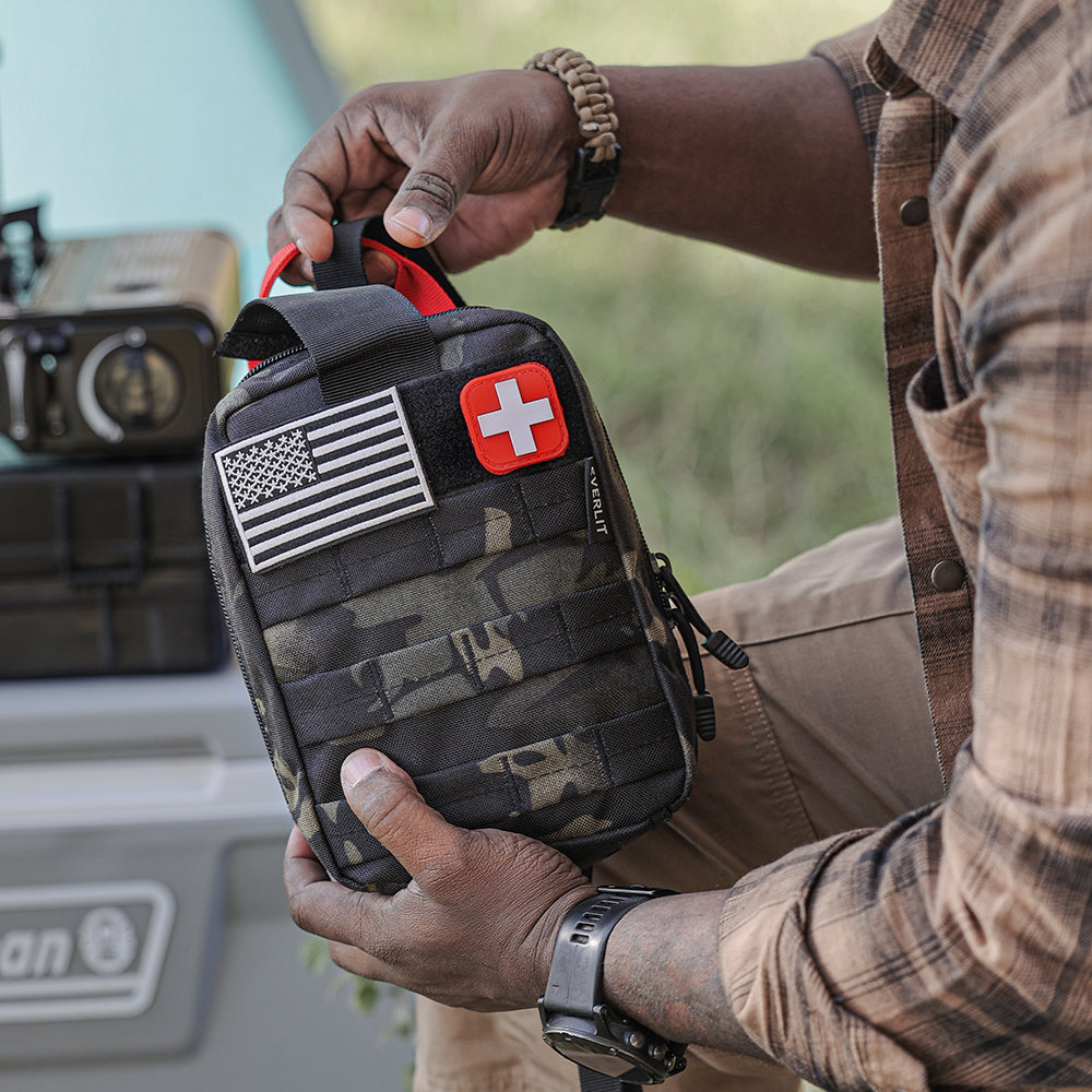 ESSENTIAL<br> SURVIVAL FIRST AID KIT